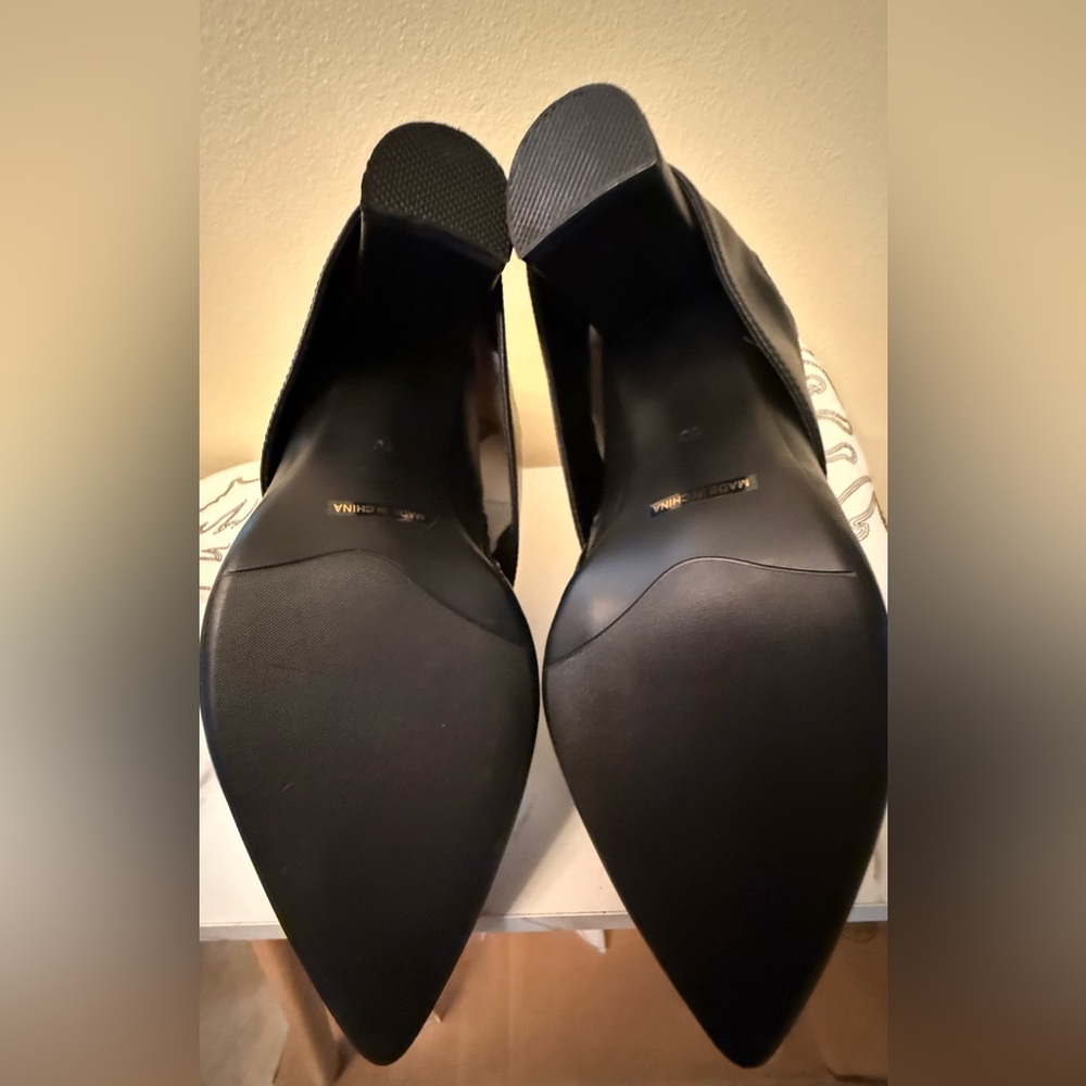 NWOB Azalea Wang Modatope Vegan Leather Fold Over Boots, Black, White, Size 10 - Picture 12 of 15